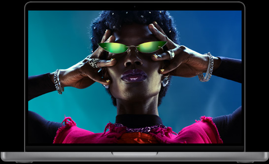 14 英寸 MacBook Pro，展示 Liquid 视网膜 XDR 显示屏。