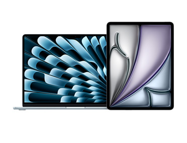 MacBook Air 和 iPad 并排摆放。